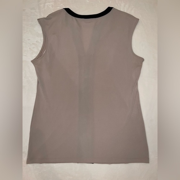 Calvin Klein Taupe Sleeveless Blouse Faux Leather Trim & Chain Detail – Size M - Picture 3 of 7